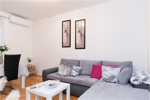 Apartment A1, for 4 persons