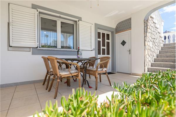 Apartment A1, for 4 persons