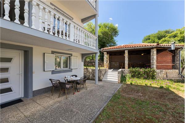 Apartment A2, for 4 persons