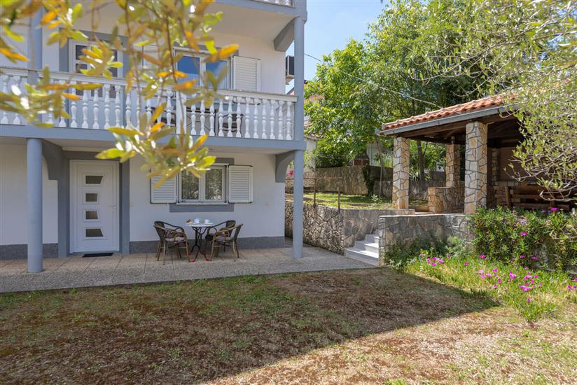 Apartment A2, for 4 persons