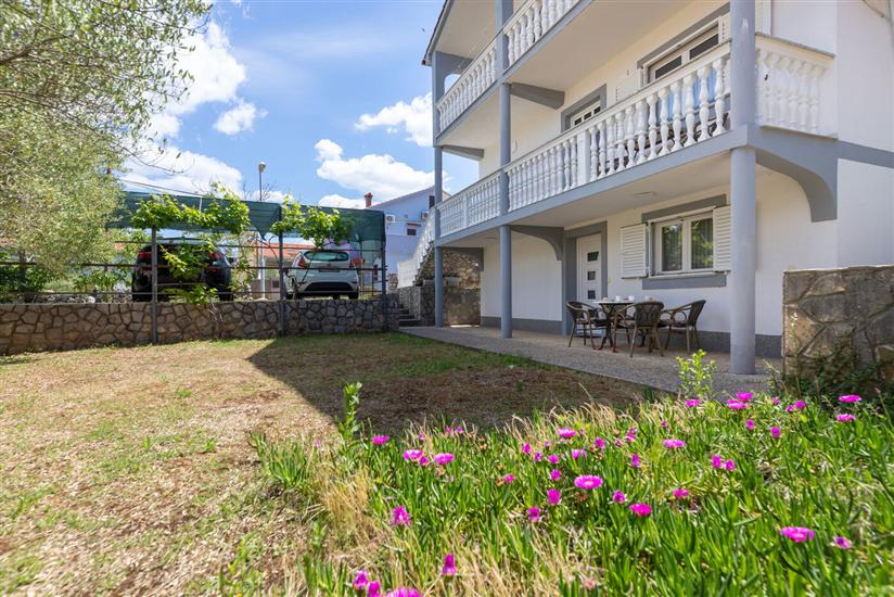 Apartment A2, for 4 persons