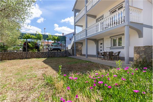 Apartment A2, for 4 persons