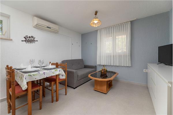 Apartment A2, for 4 persons
