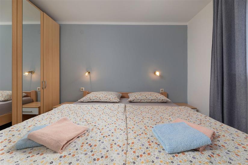 Apartment A2, for 4 persons