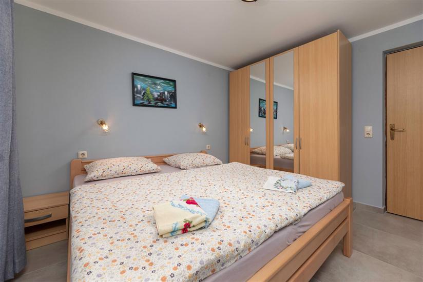 Apartment A2, for 4 persons