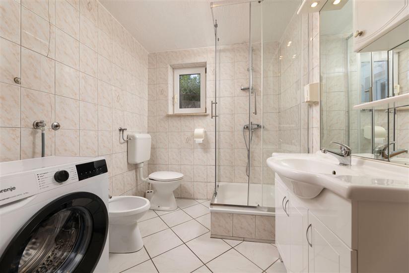 Apartment A2, for 4 persons