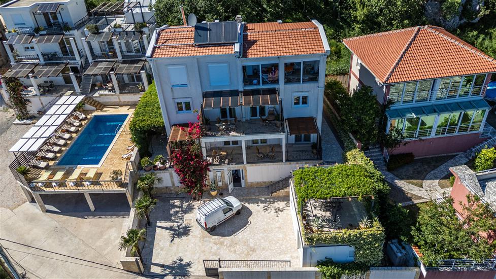 Apartments Oktopus