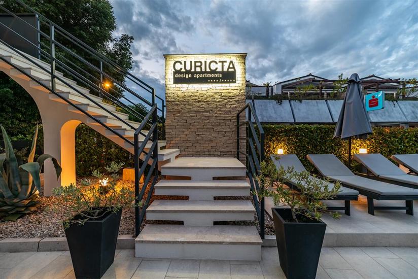 Apartamenty Curicta