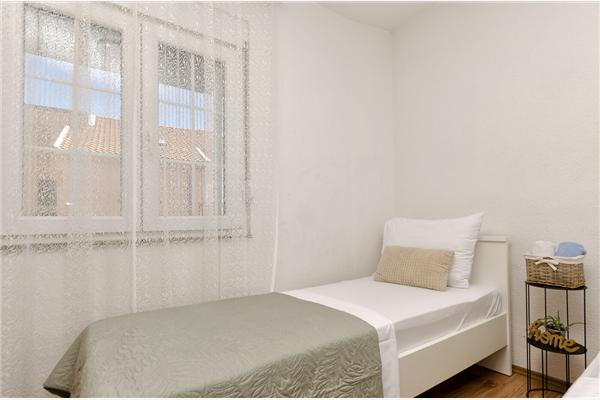 Apartment A5, for 4 persons