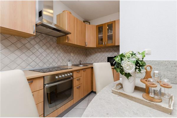 Apartment A5, for 4 persons