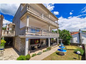 Apartmaji Andrijanic Crikvenica, Kvadratura 50,00 m2, Oddaljenost od morja 45 m, Oddaljenost od centra 400 m