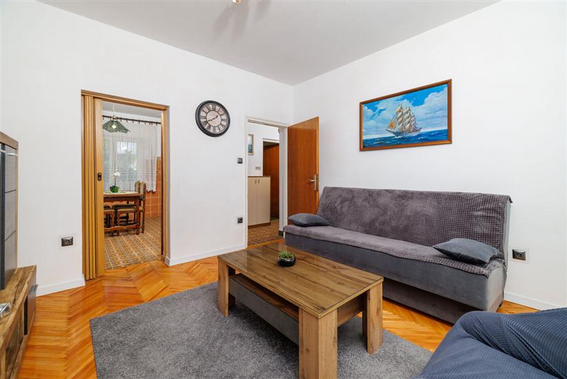 Apartment A1, for 4 persons