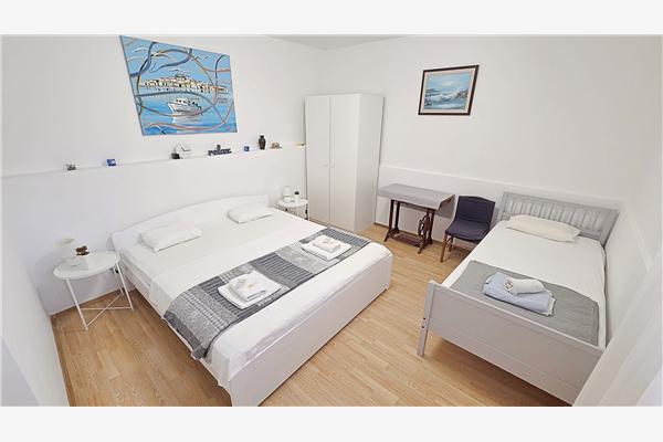 Apartment A1, for 3 persons