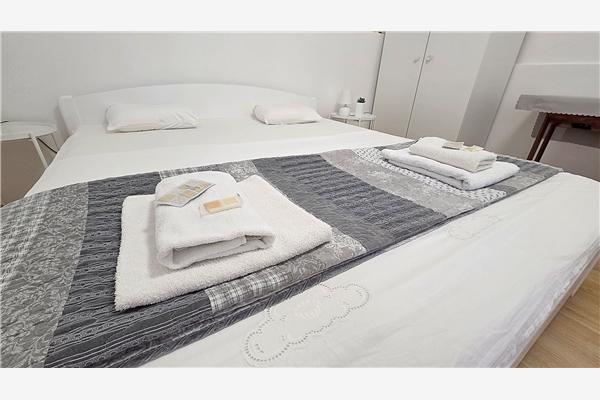 Apartment A1, for 3 persons