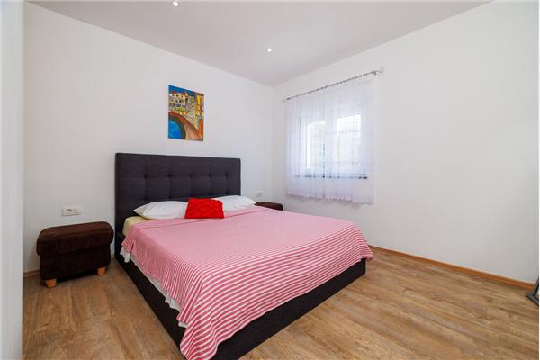 Apartment A2, for 4 persons