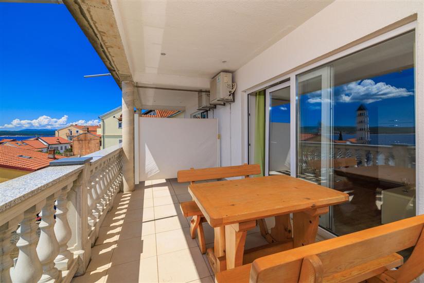 Apartment A2, for 4 persons