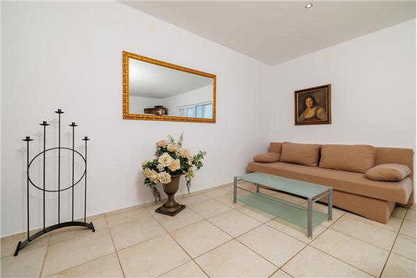 Apartment A4, for 8 persons