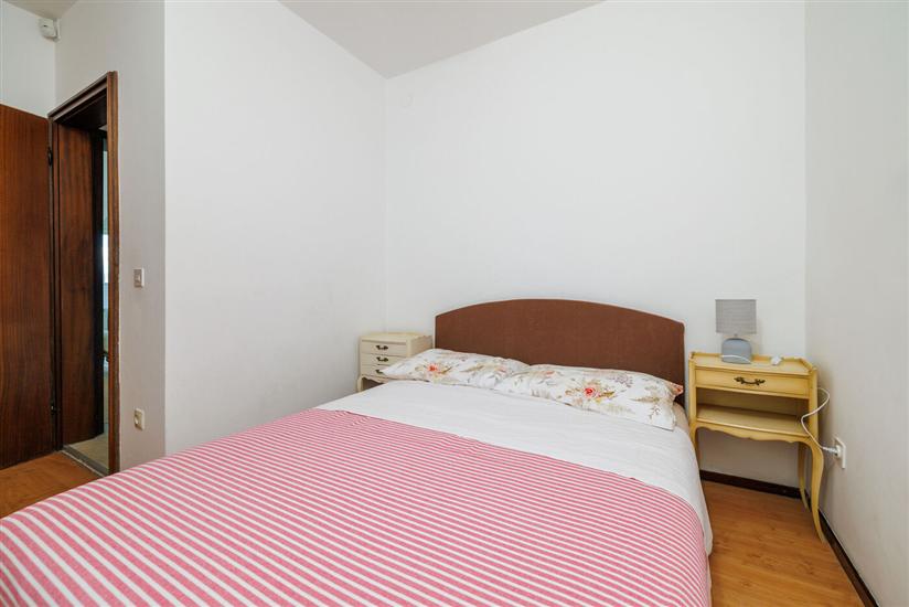 Apartment A4, for 8 persons