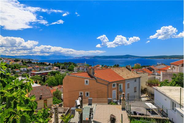 Apartment A4, for 8 persons