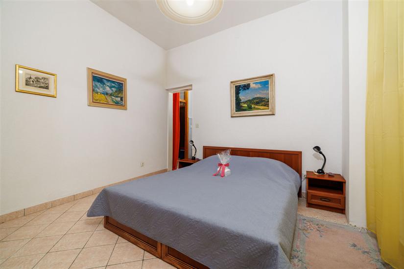Apartment A5, for 2 persons