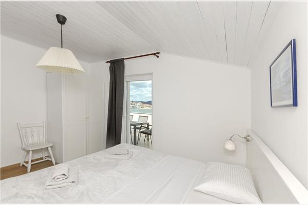 Apartment A1, for 7 persons
