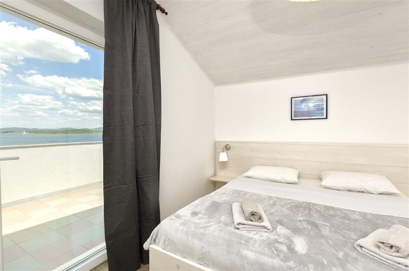 Apartment A1, for 7 persons