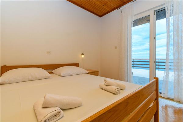 Apartment A1, for 6 persons