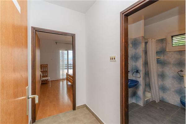 Apartment A1, for 6 persons