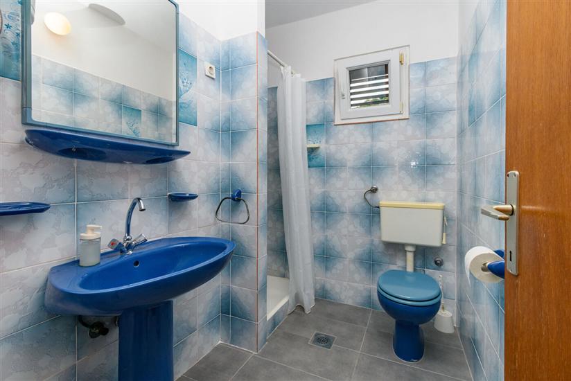 Apartment A1, for 6 persons