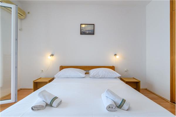 Apartment A1, for 6 persons