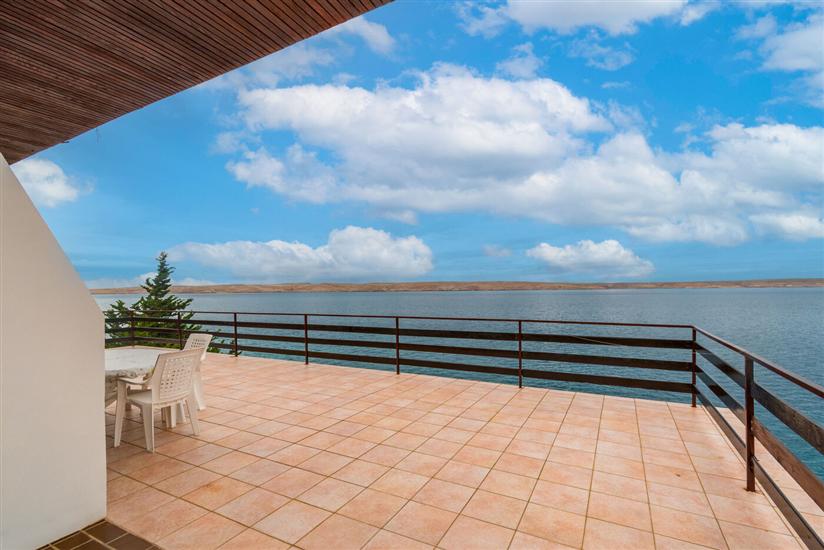 Apartment A1, for 6 persons