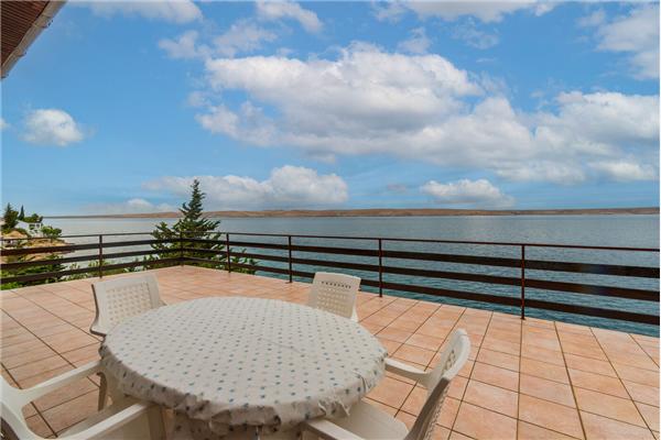 Apartment A1, for 6 persons