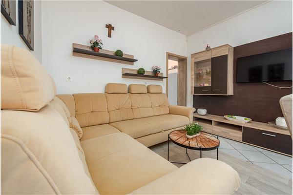 Apartment A6, for 4 persons