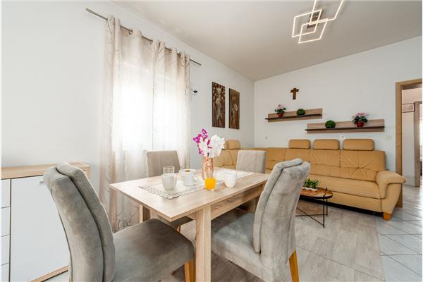 Apartment A6, for 4 persons