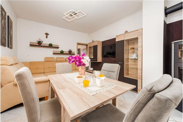 Apartment A6, for 4 persons