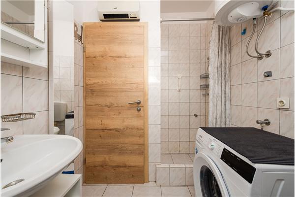 Apartment A6, for 4 persons