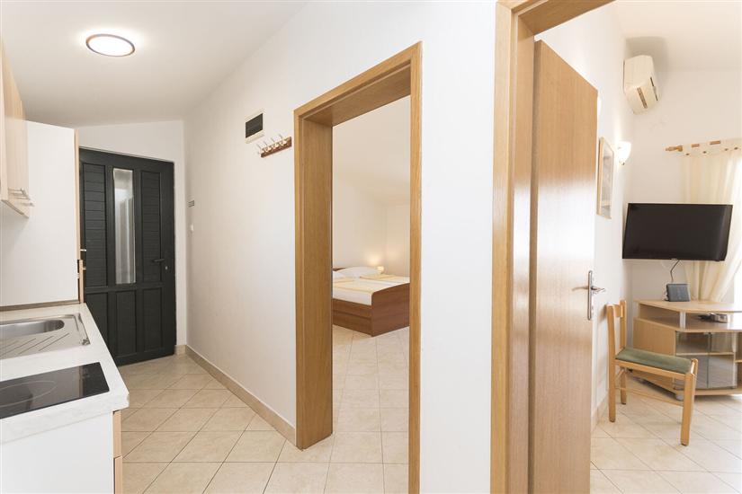 Apartment A2, for 4 persons