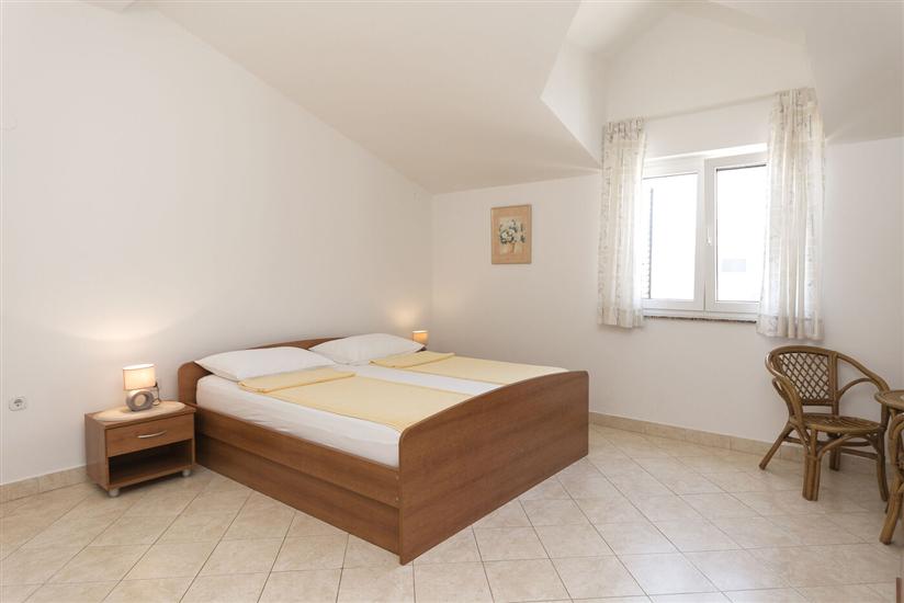 Apartment A2, for 4 persons