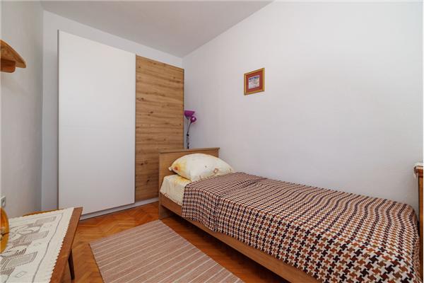 House K1, for 5 persons