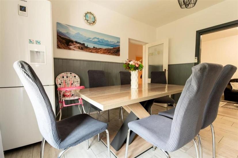 House K1, for 8 persons