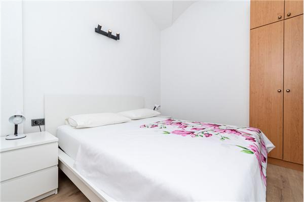 Apartment A8, for 2 persons