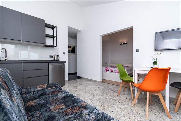 Apartment A8, for 2 persons