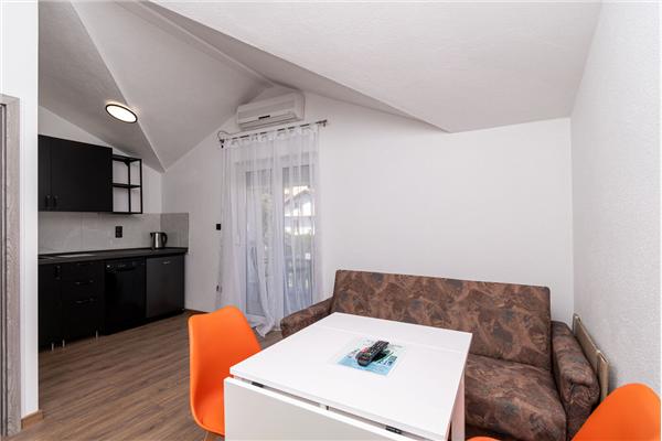 Apartment A9, for 3 persons