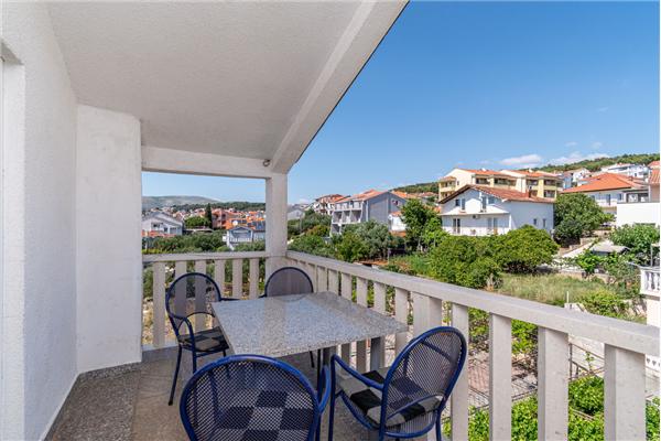 Apartment A9, for 3 persons