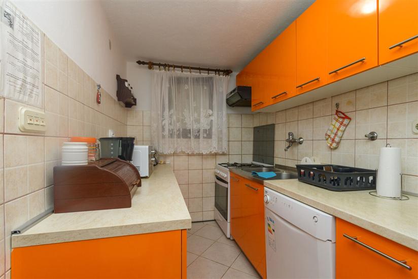 Apartment A5, for 4 persons