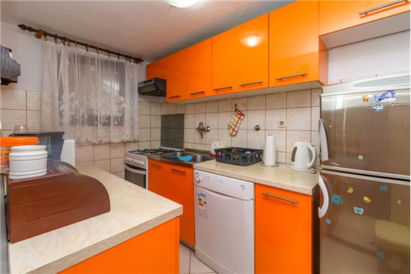 Apartment A5, for 4 persons