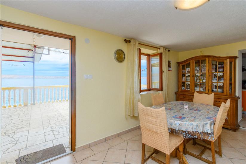 Apartment A5, for 4 persons
