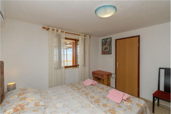 Apartment A5, for 4 persons