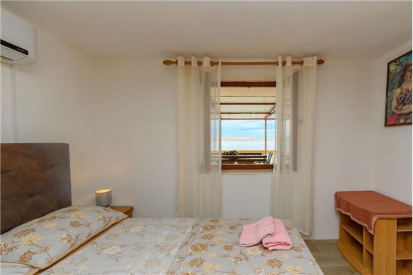 Apartment A5, for 4 persons