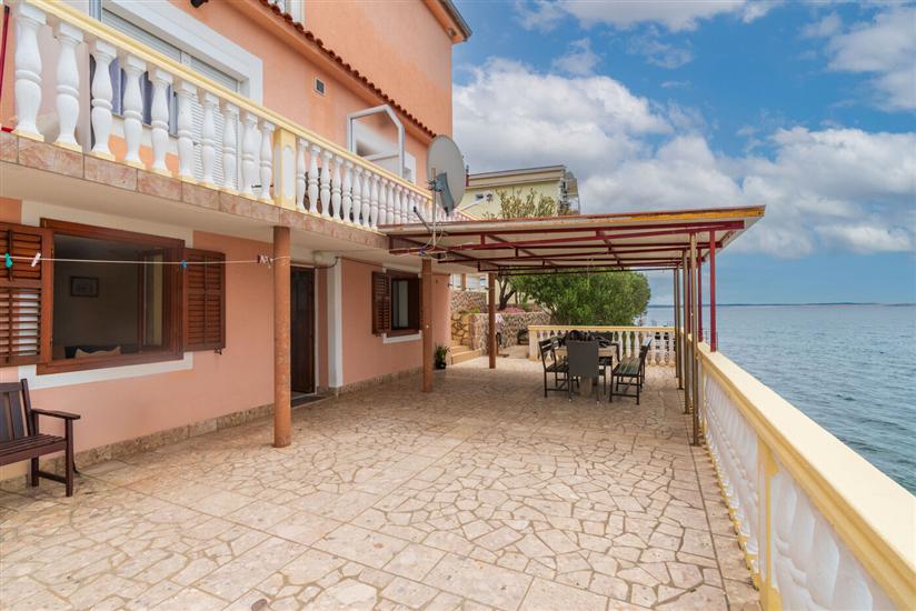 Apartment A5, for 4 persons